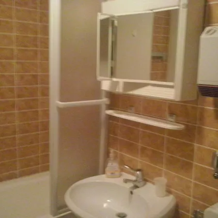 In Hotelstrasse アパート